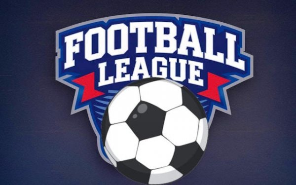Football Club Strategist
